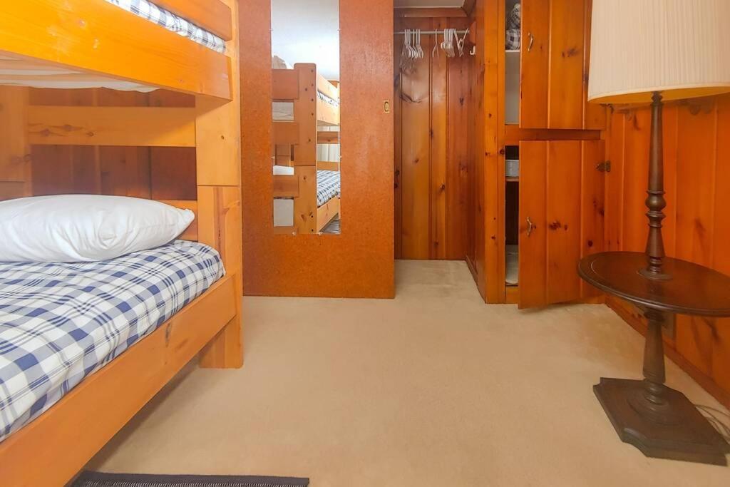 Huge Historic, W/Large Yard & Close To Beach Manistee Luaran gambar
